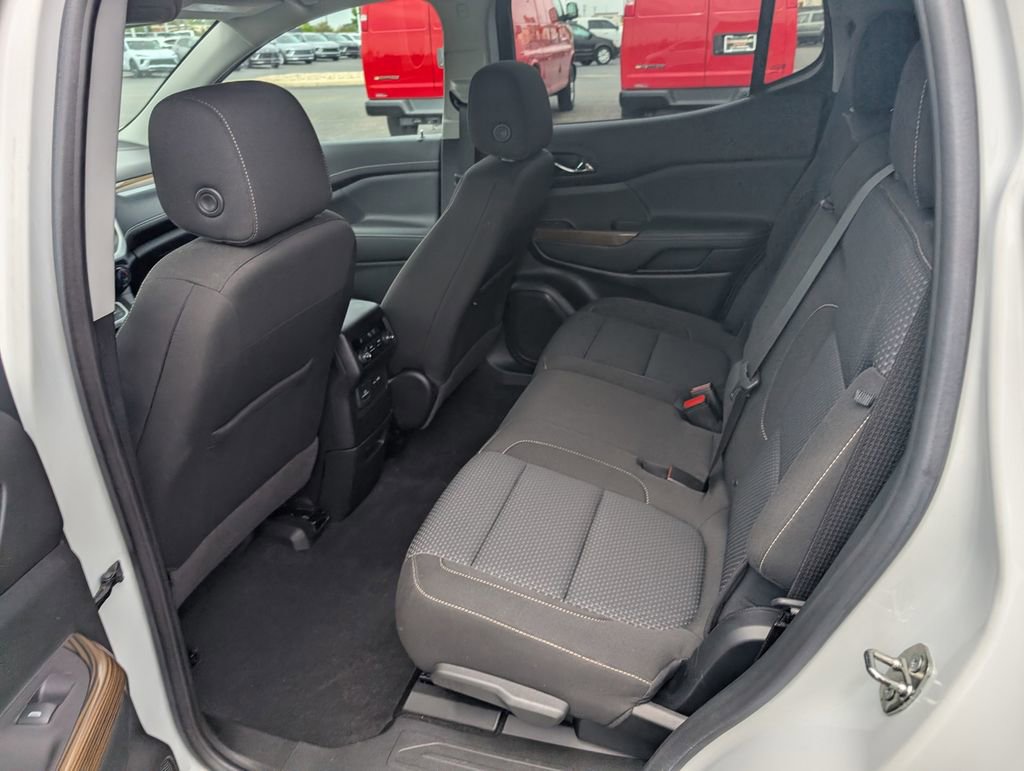 Used 2020 GMC Acadia SLE w/ Driver Convenience Package FWD image 9