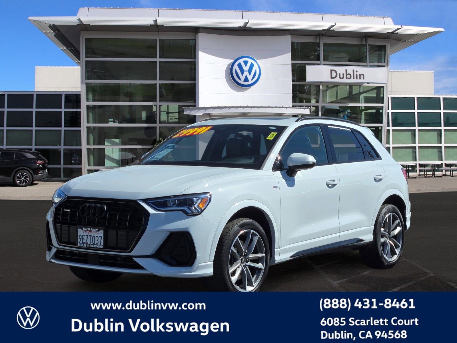 Used 2023 Audi Q3 2.0T Premium Plus w/ Premium Plus Package image 8