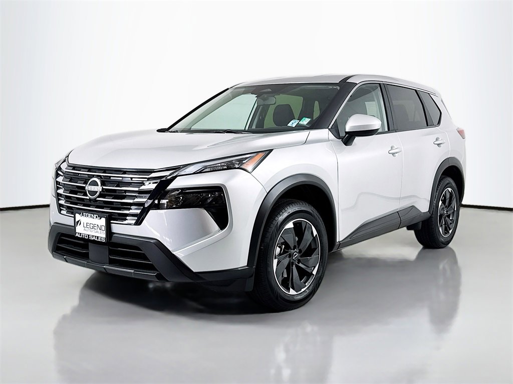 Used 2024 Nissan Rogue SV image 1