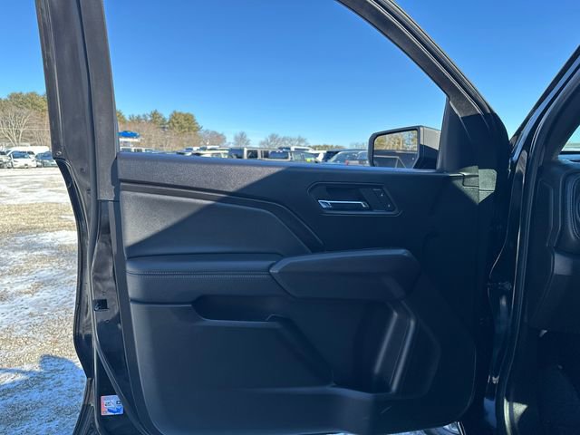 Used 2025 Chevrolet Colorado LT image 22