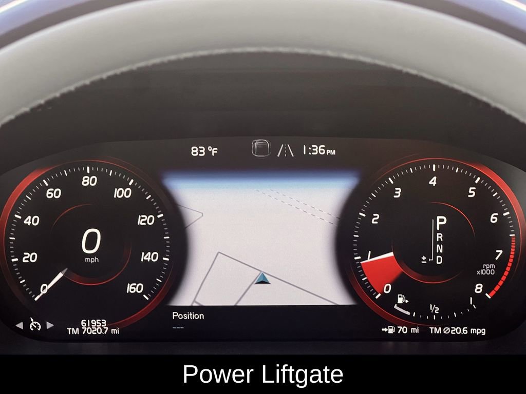 Used 2021 Volvo XC60 T6 Momentum image 17