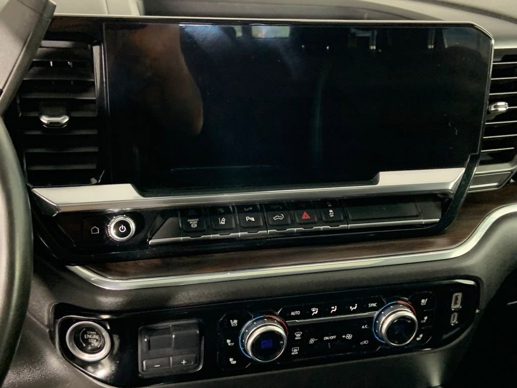 Used 2024 GMC Sierra 3500 SLT w/ SLT Convenience Package image 33