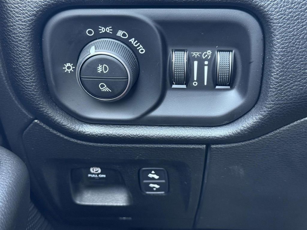 New 2026 RAM 1500 Lone Star AWD/4WD image 16