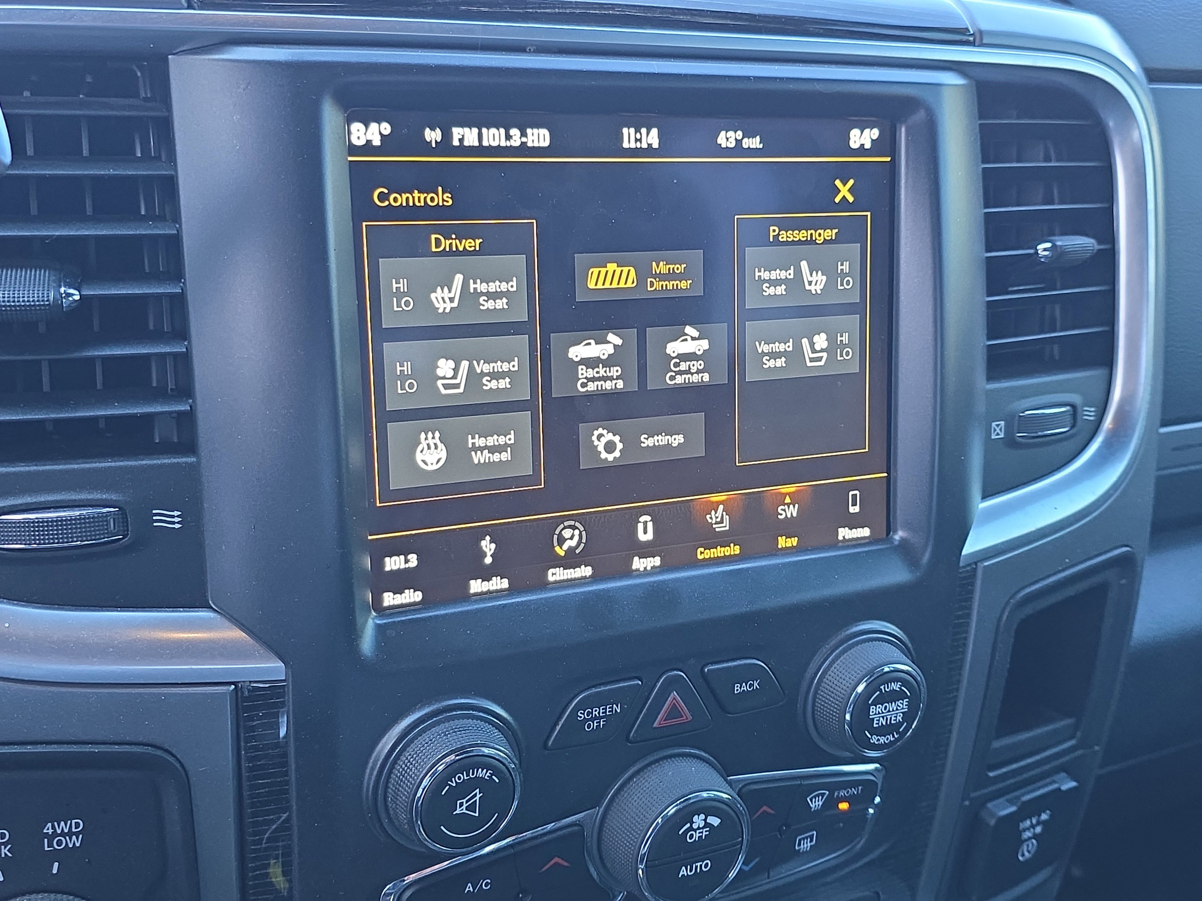 Used 2018 RAM 2500 Limited image 27