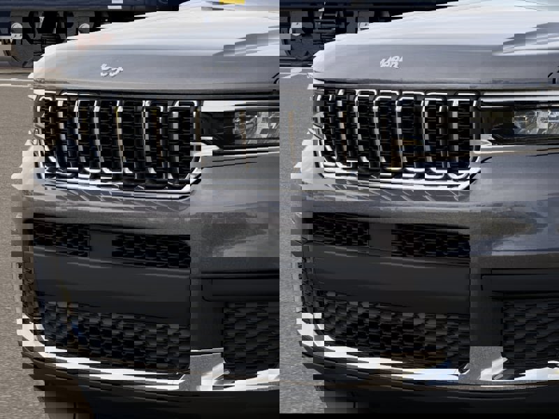 New 2026 Jeep Grand Cherokee L 4WD image 7