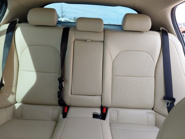 Used 2023 Kia Stinger GT-Line w/ Sun & Sound Package RWD image 28