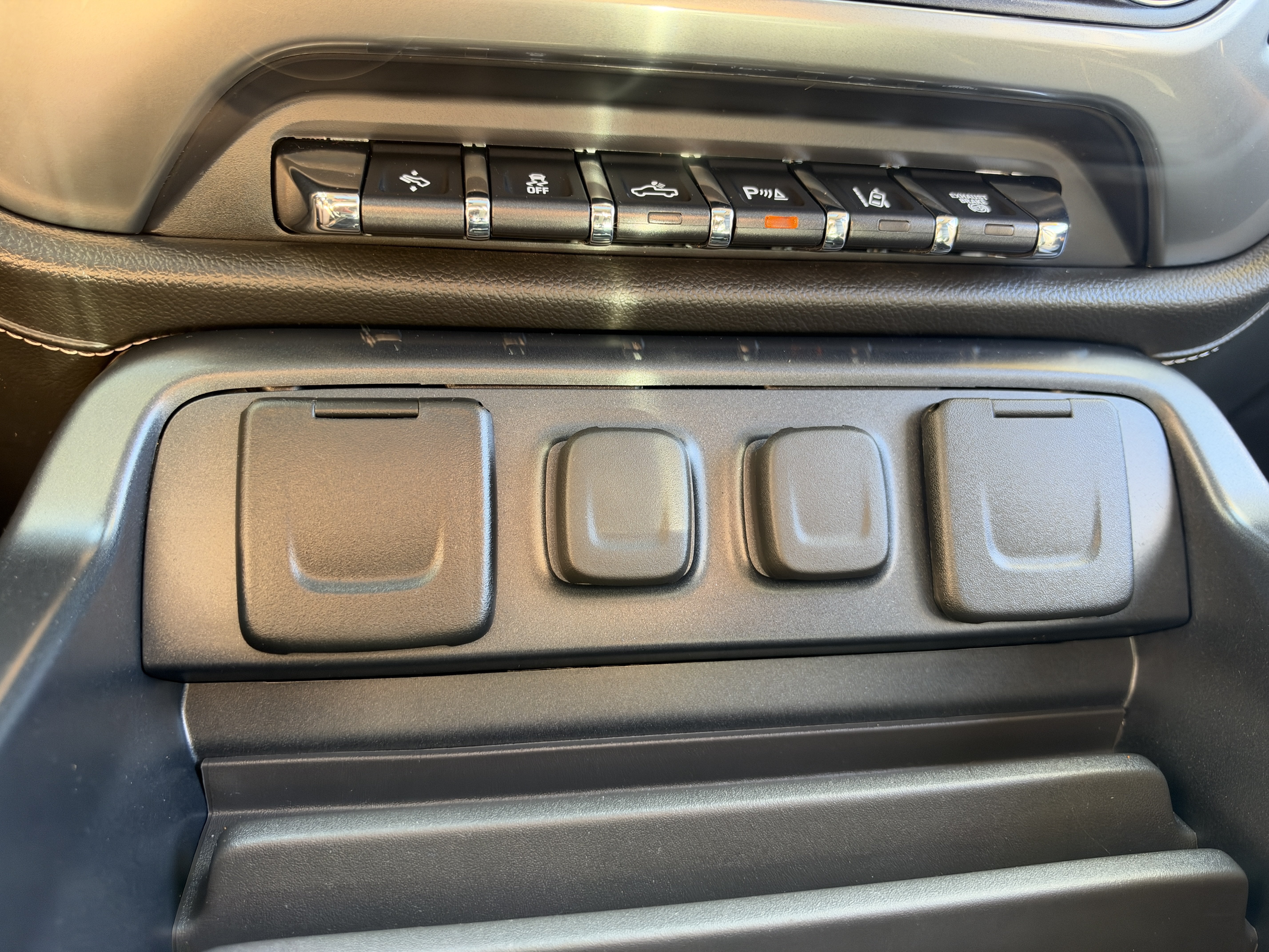 Used 2018 Chevrolet Silverado 3500 LTZ w/ Duramax Plus Package AWD/4WD image 48