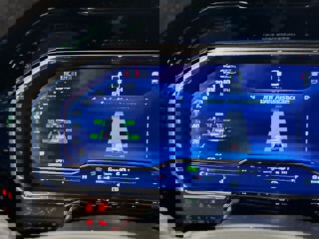 Used 2025 Chevrolet Silverado 2500 LT image 15