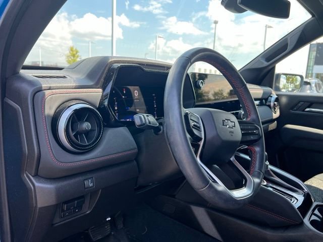 Used 2023 Chevrolet Colorado Z71 w/ Z71 Convenience Package 2 AWD/4WD image 9