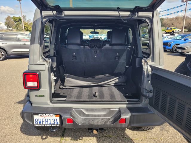 Used 2021 Jeep Wrangler Unlimited Sahara image 8