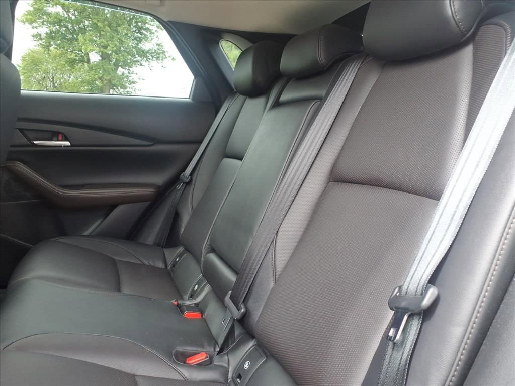 Used 2021 MAZDA CX-30 AWD 2.5 S w/ Premium Package image 10