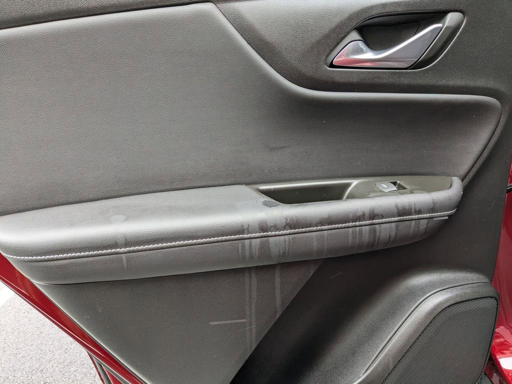 Used 2025 Chevrolet Blazer LT image 26