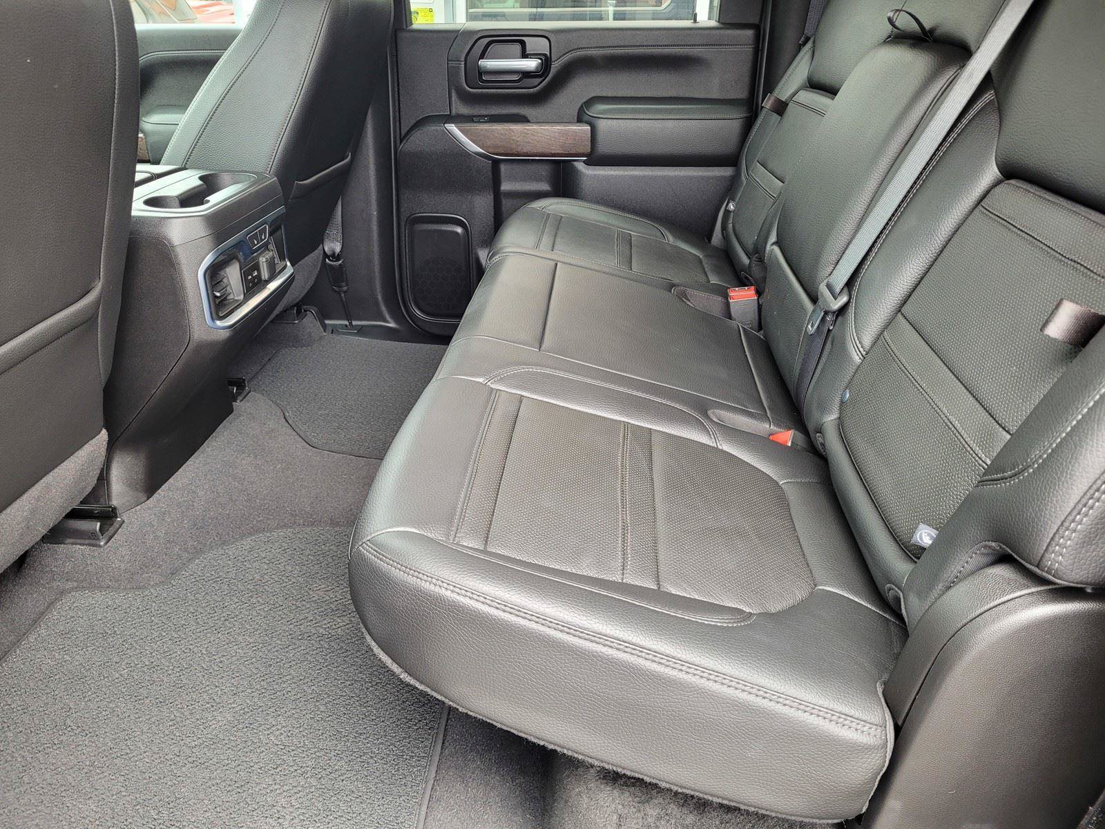 Used 2022 GMC Sierra 2500 Denali w/ Denali Ultimate Package AWD/4WD image 19