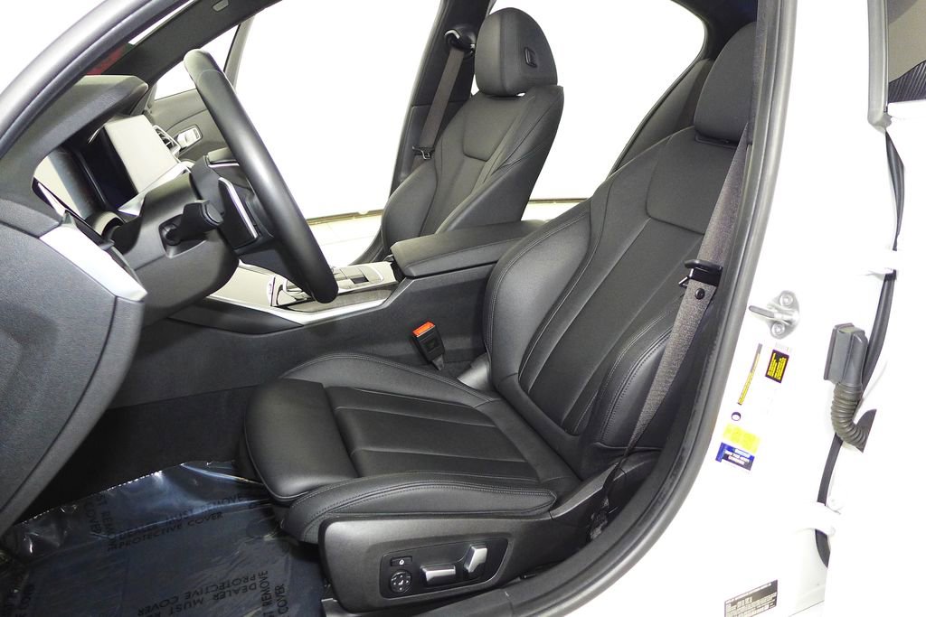Used 2020 BMW 330i Sedan w/ Convenience Package RWD image 22
