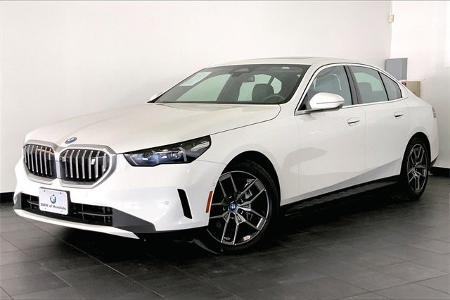 Used 2025 BMW i5 xDrive40 w/ Premium Package