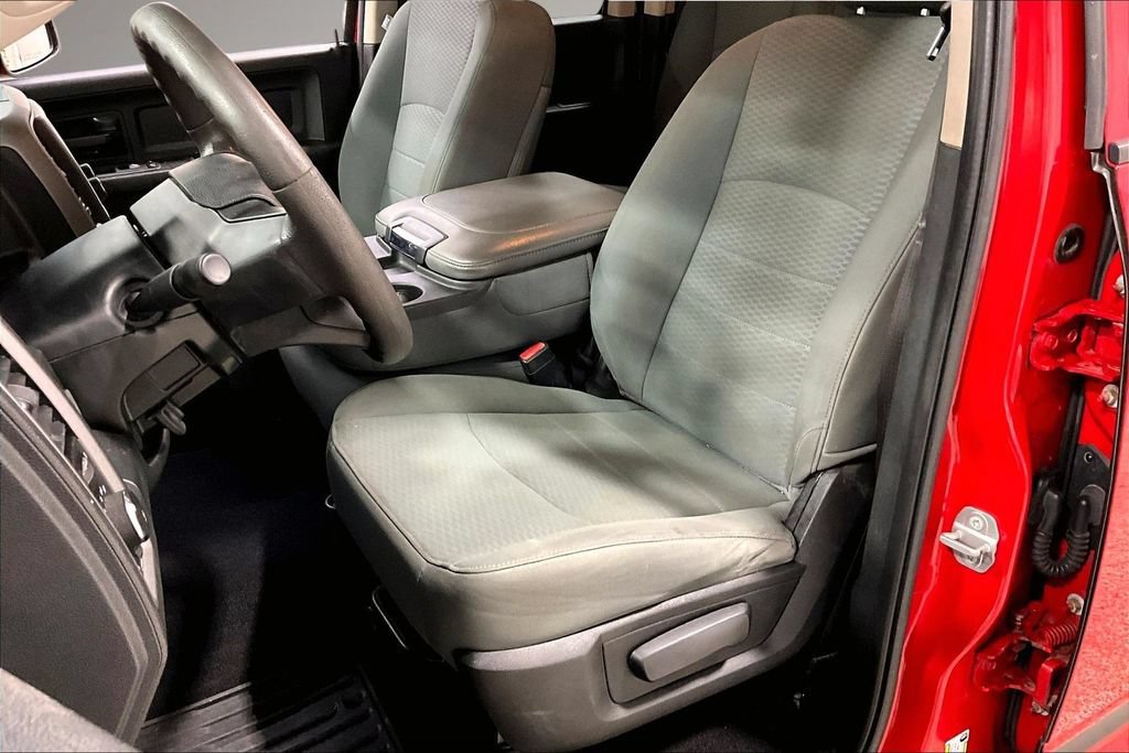 Used 2018 RAM 1500 Express image 21