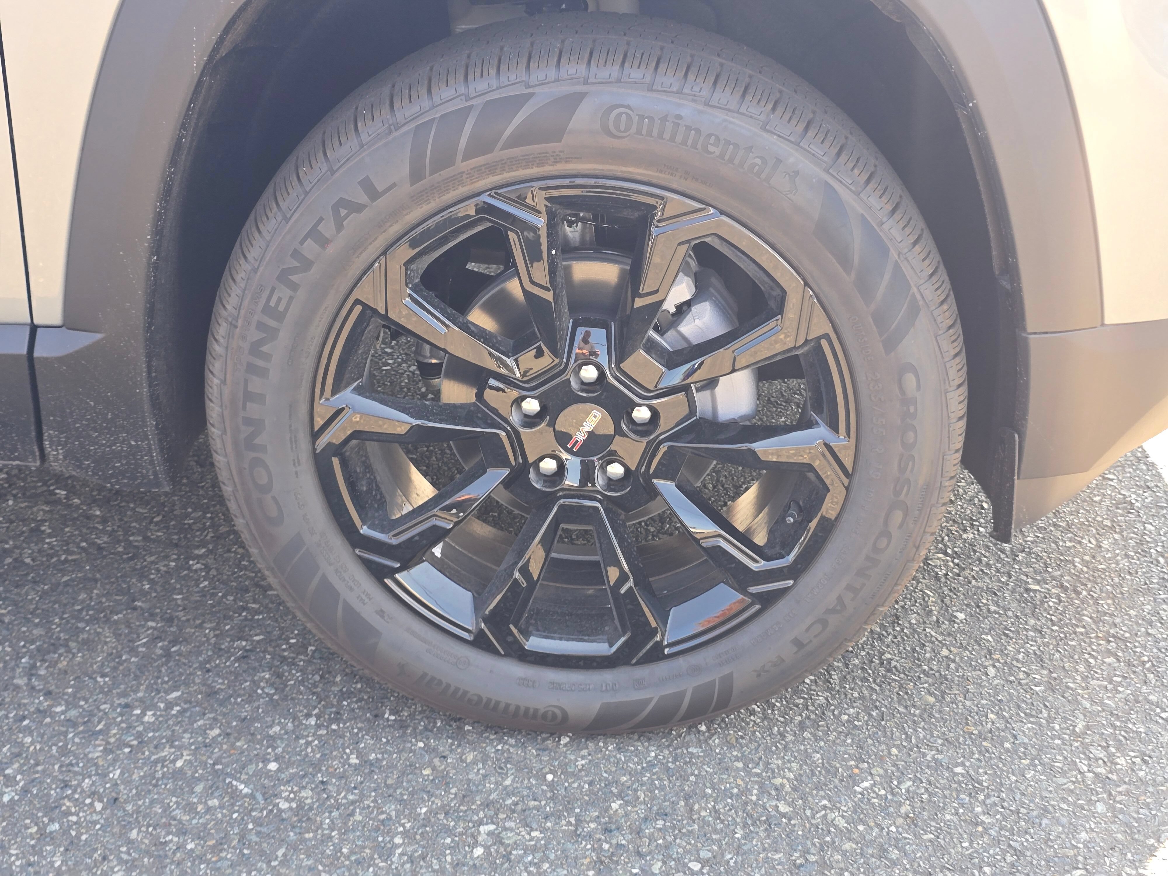New 2026 GMC Terrain Elevation w/ Elevation Premium Package AWD/4WD image 9