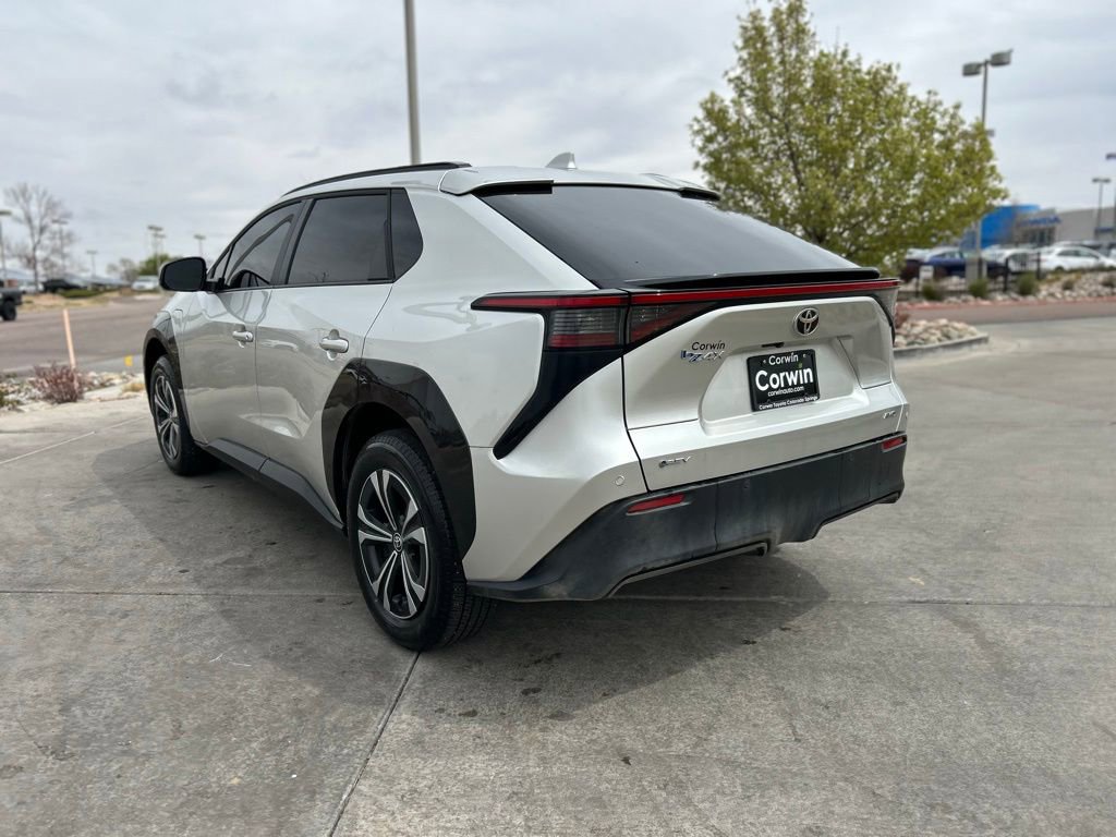 Used 2024 Toyota bZ4X XLE w/ Weather Package AWD/4WD image 6