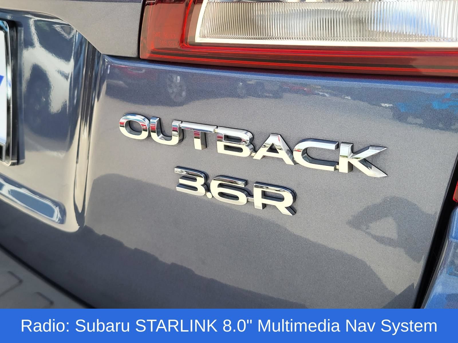 Used 2018 Subaru Outback 3.6R Limited AWD/4WD image 6