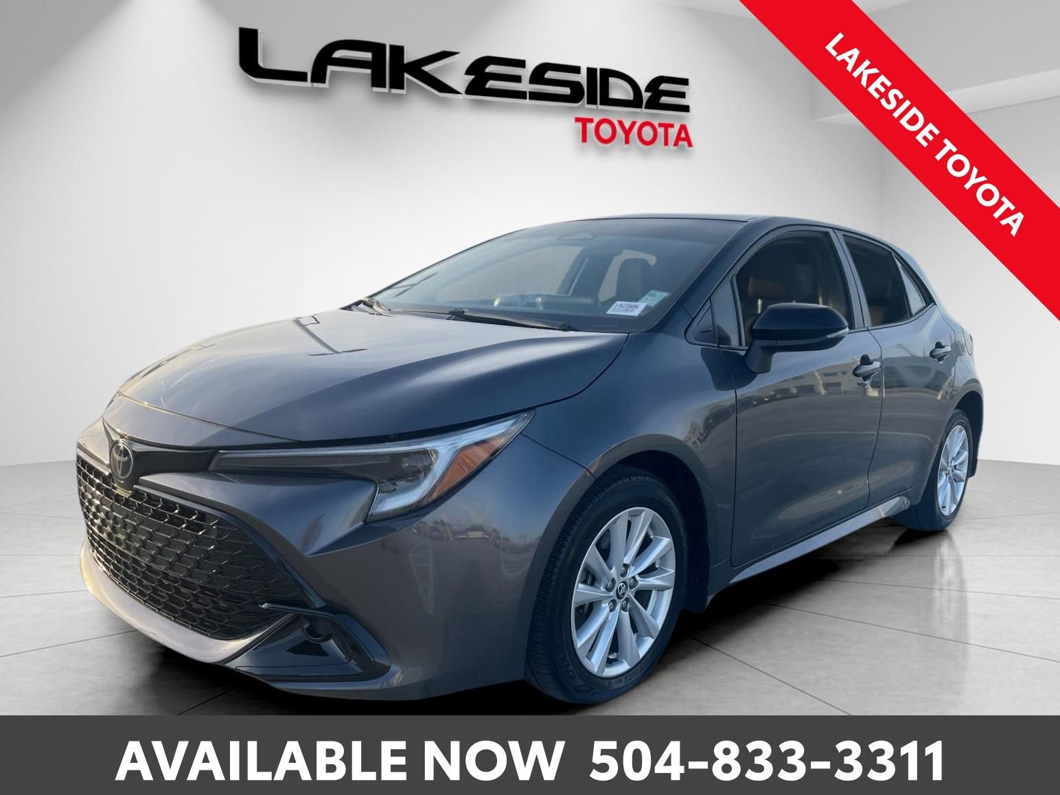 Used 2024 Toyota Corolla SE image 1