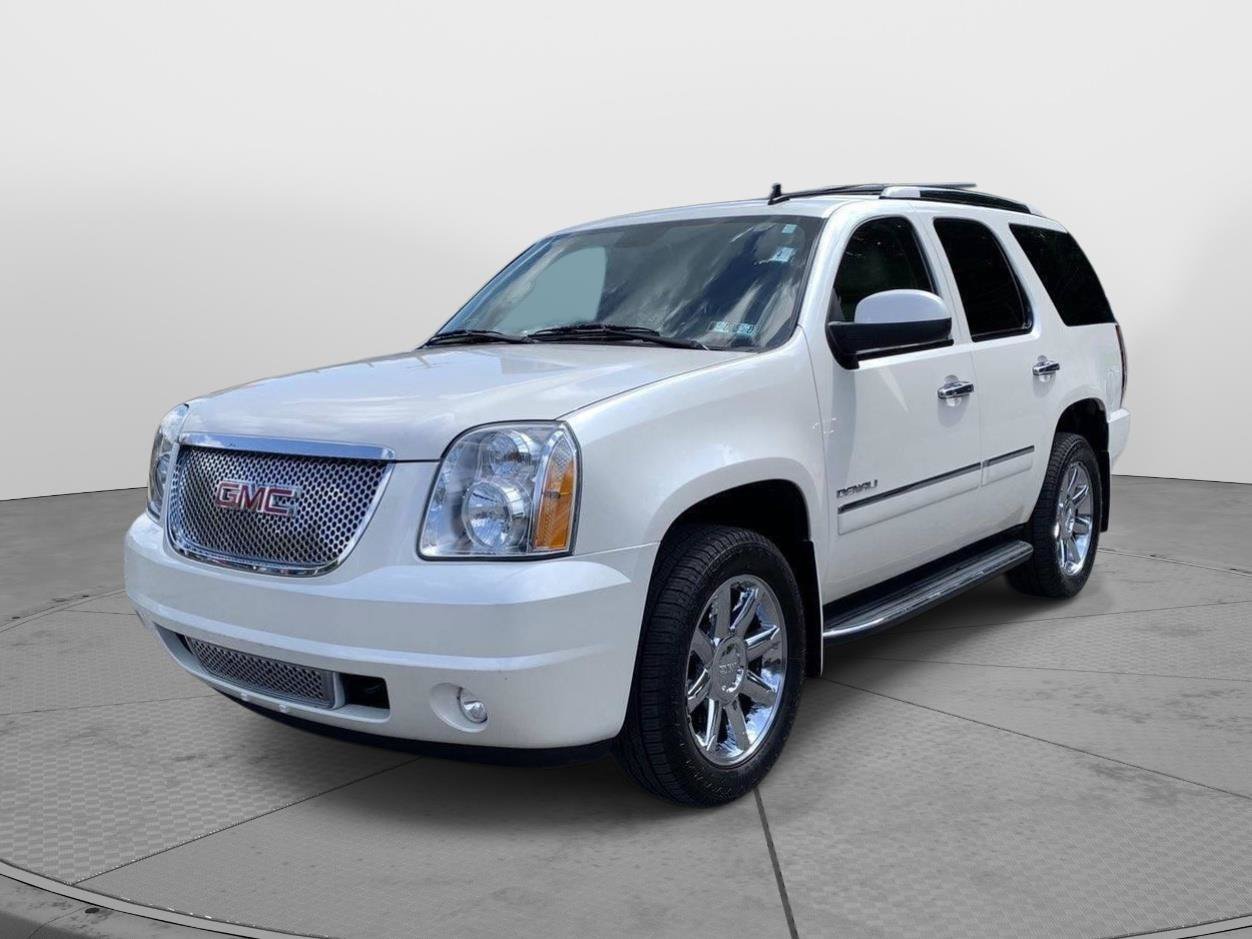 Used 2013 GMC Yukon Denali AWD/4WD image 7