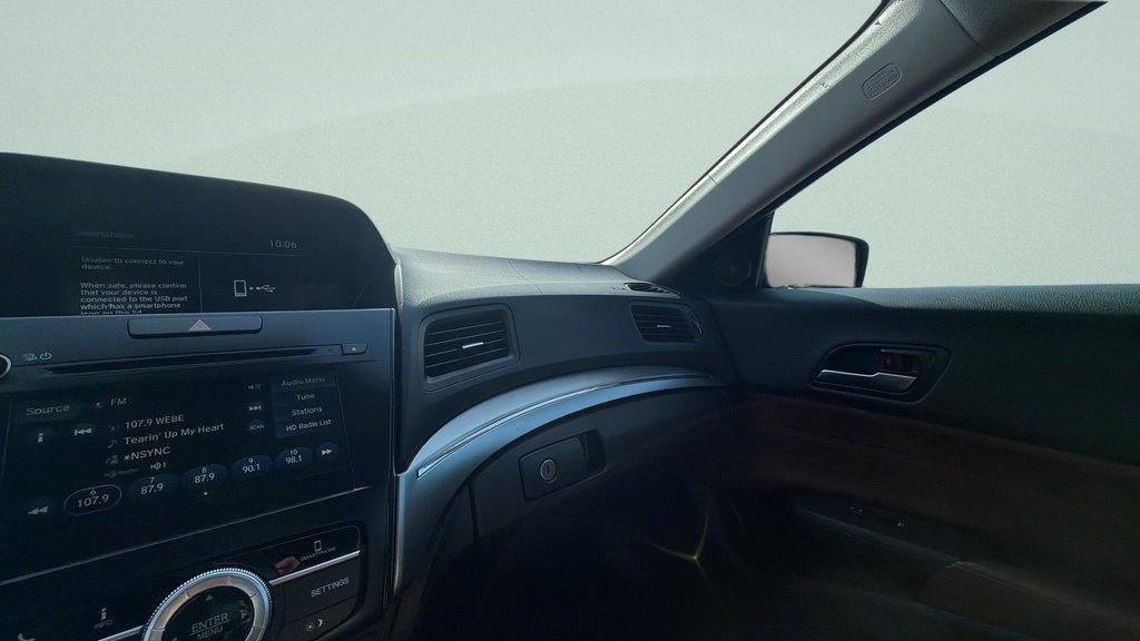 Used 2020 Acura ILX w/ Premium Package FWD image 15