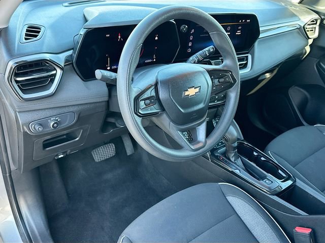 Used 2025 Chevrolet TrailBlazer LT image 9