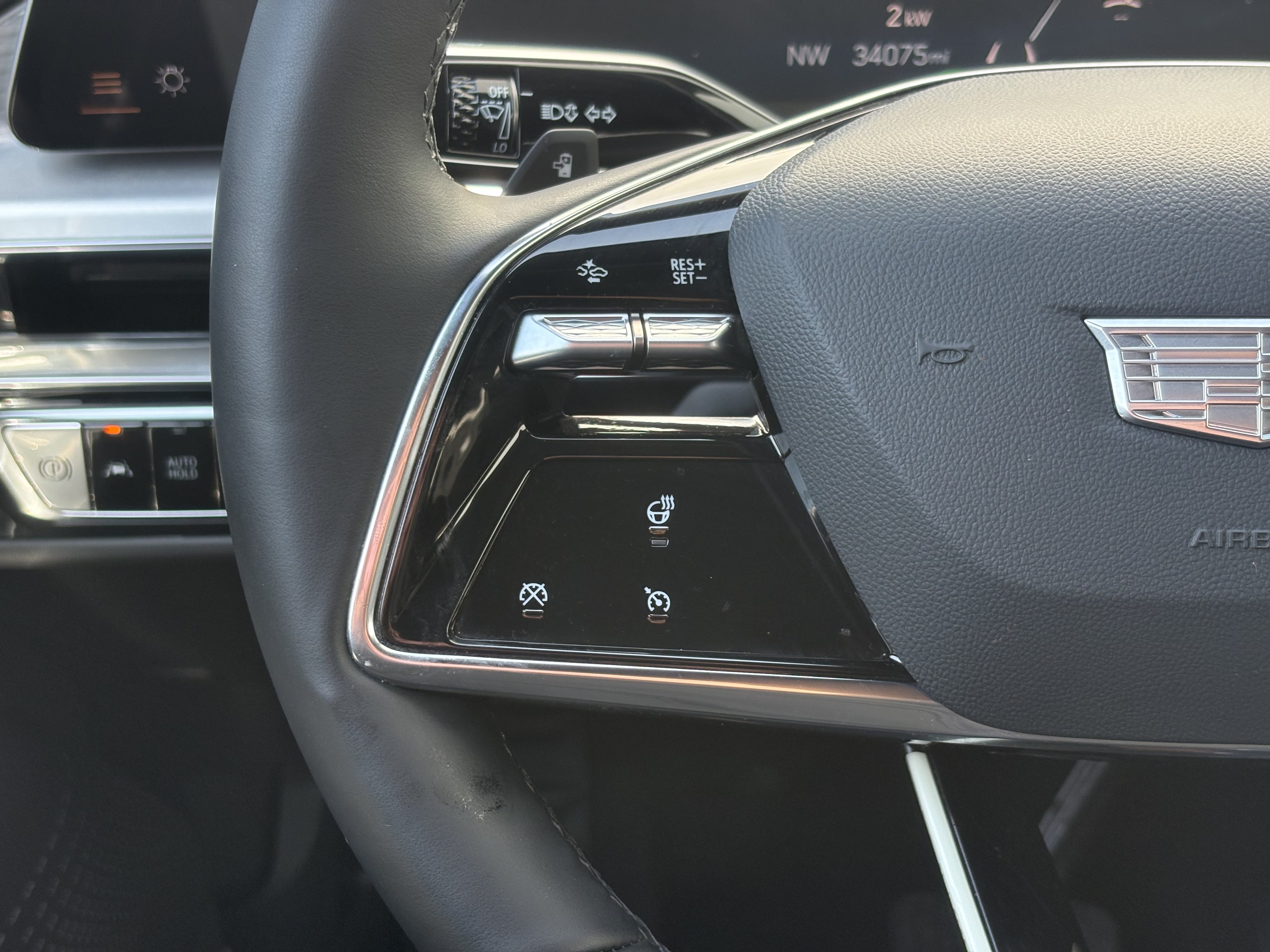 Certified 2024 Cadillac Lyriq Sport AWD/4WD image 17
