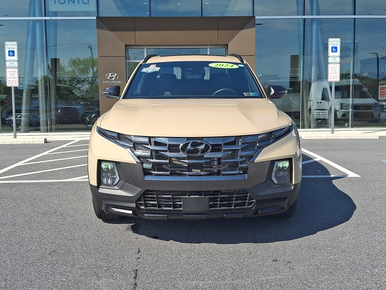 Used 2024 Hyundai Santa Cruz XRT AWD/4WD image 2