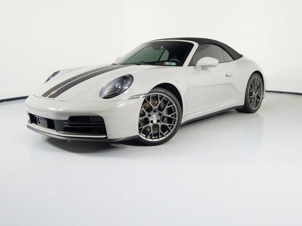 Certified 2025 Porsche 911 Carrera RWD image 6