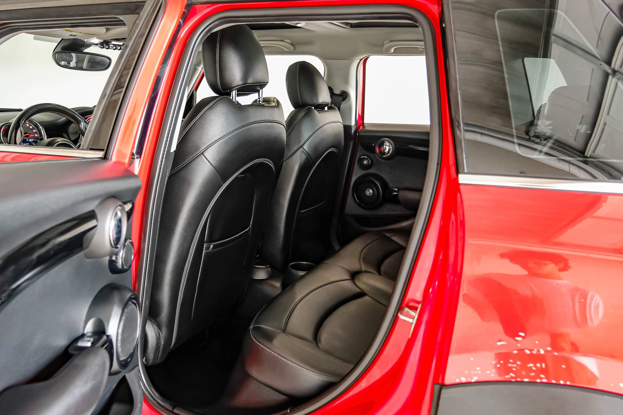 Used 2019 MINI Cooper S w/ Premium Package FWD image 44