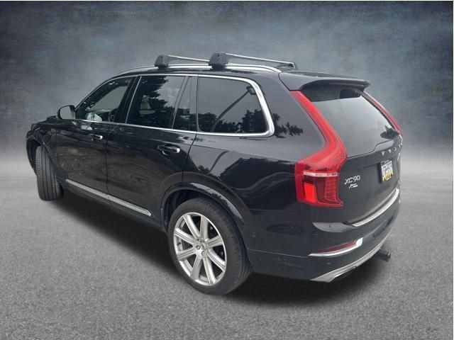 Used 2017 Volvo XC90 T6 Inscription w/ Vision Package AWD/4WD image 3