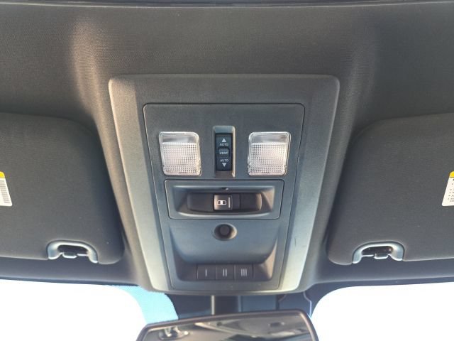 Used 2018 RAM 1500 Rebel w/ Luxury Group AWD/4WD image 18