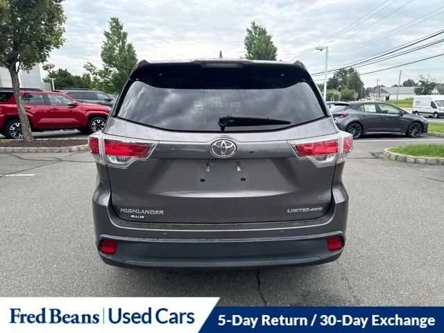 Used 2015 Toyota Highlander Limited AWD/4WD image 10