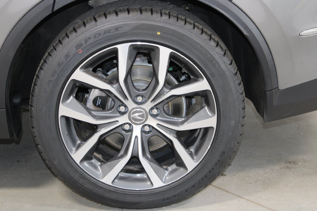Used 2023 Acura MDX w/ Technology Package AWD/4WD image 18