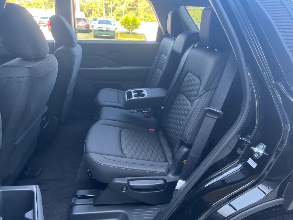 New 2026 Nissan Pathfinder SV AWD/4WD image 22