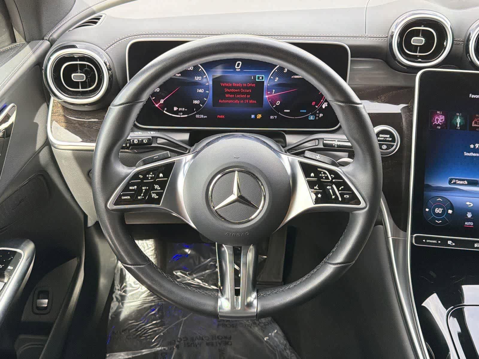 Used 2024 Mercedes-Benz GLC 300 image 11