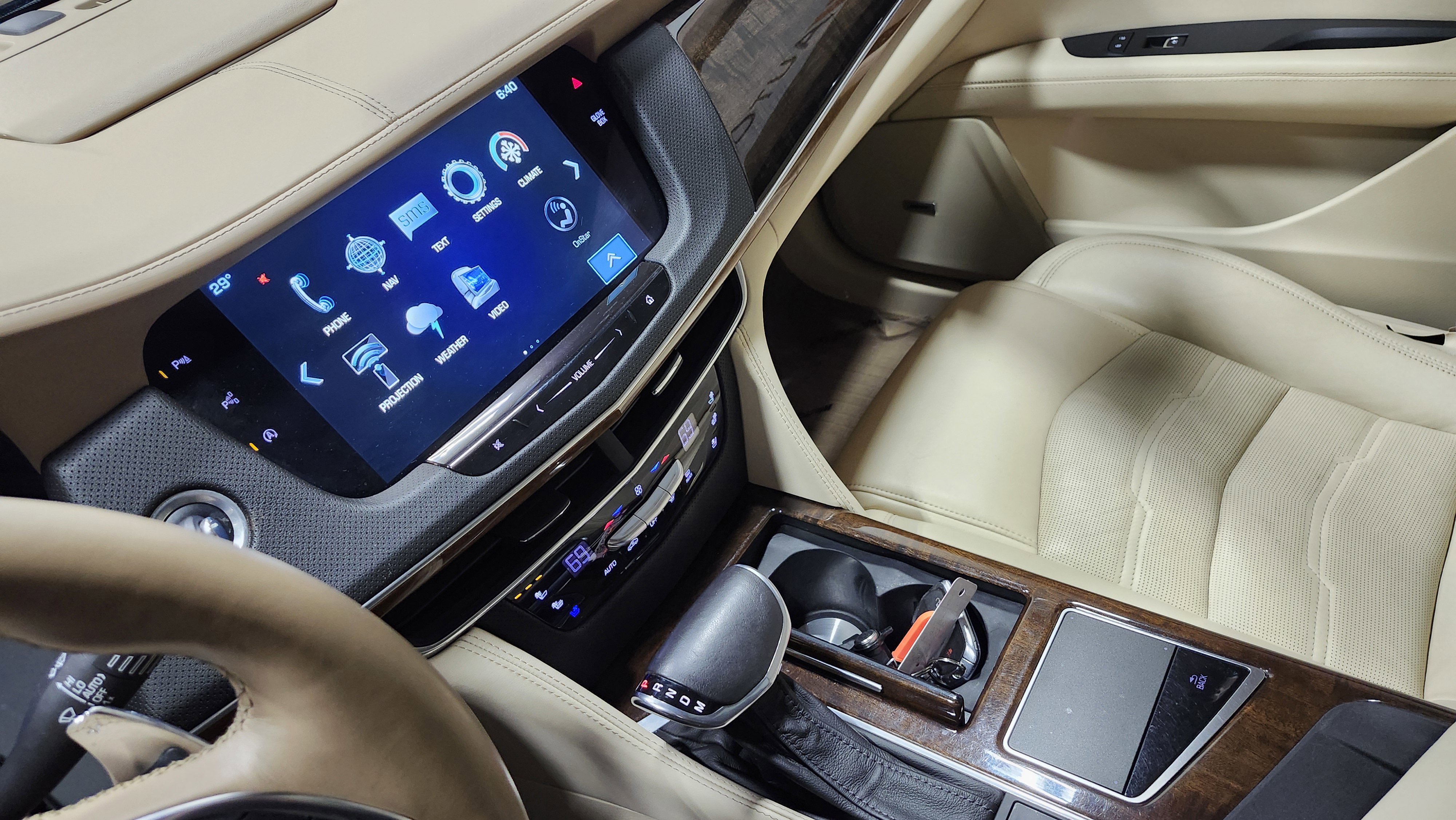 Used 2018 Cadillac CT6 Platinum image 36