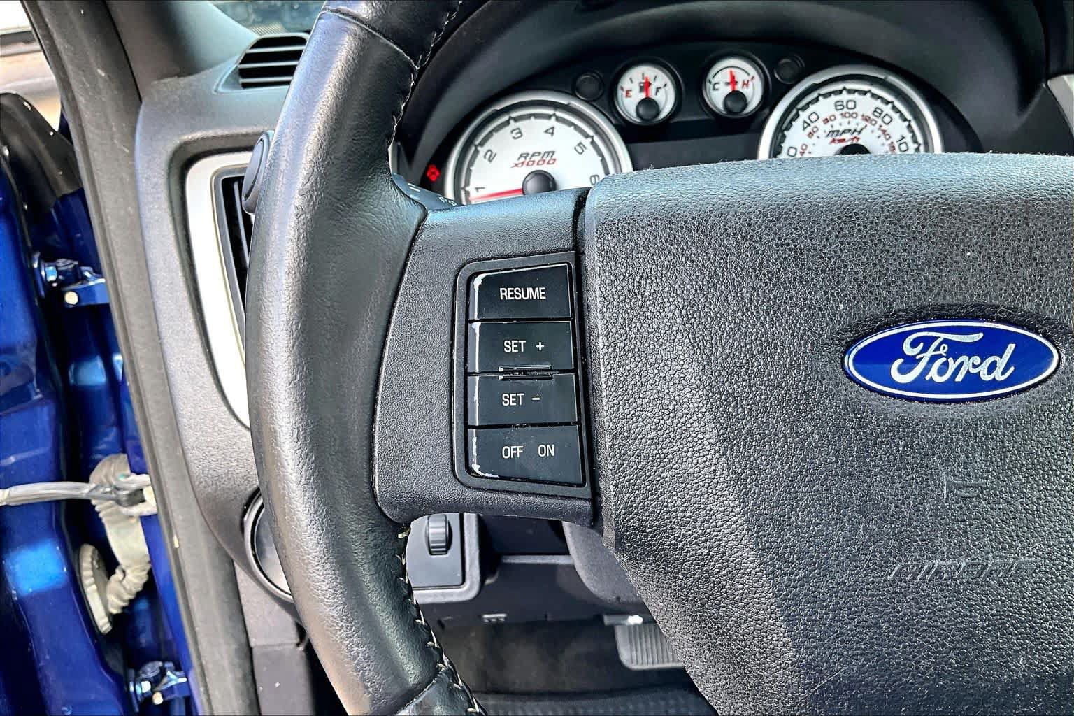 Used 2009 Ford Focus SES FWD image 23