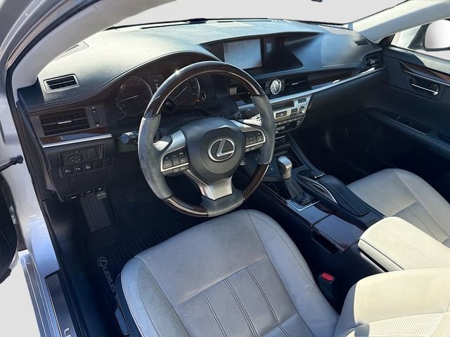 Used 2017 Lexus ES 350 image 25