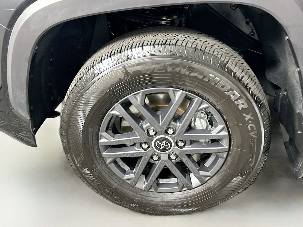 Used 2024 Toyota Tundra SR5 image 31