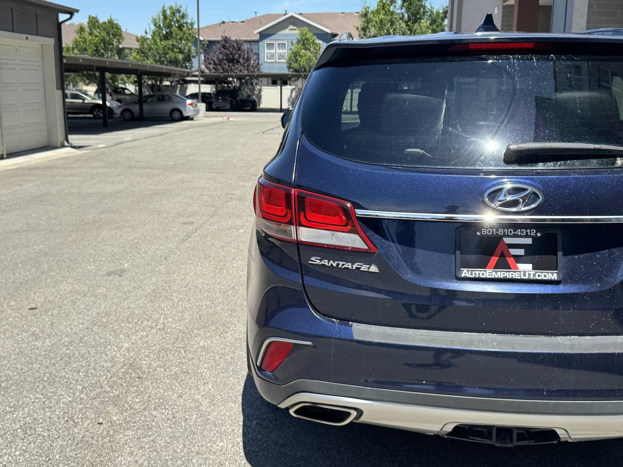 Used 2017 Hyundai Santa Fe Limited w/ Cargo Package AWD/4WD image 5