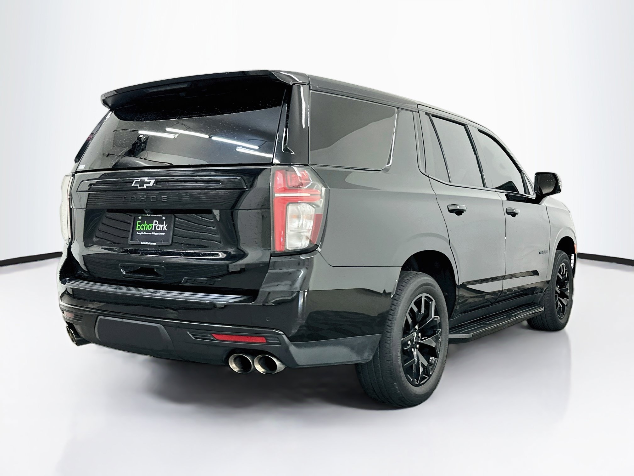 Used 2024 Chevrolet Tahoe RST w/ RST Performance Edition AWD/4WD image 9