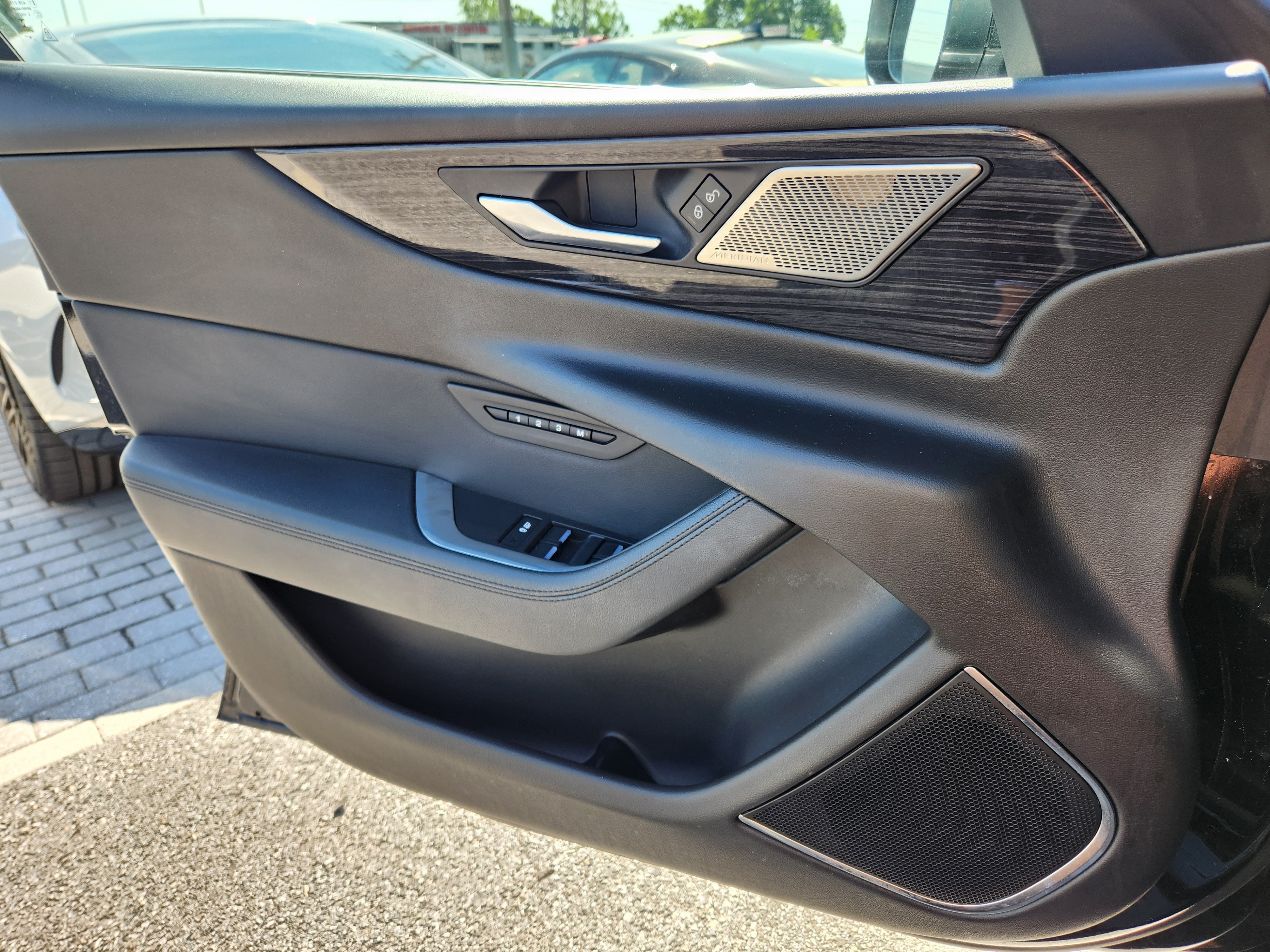 Used 2020 Jaguar XE S AWD/4WD image 25