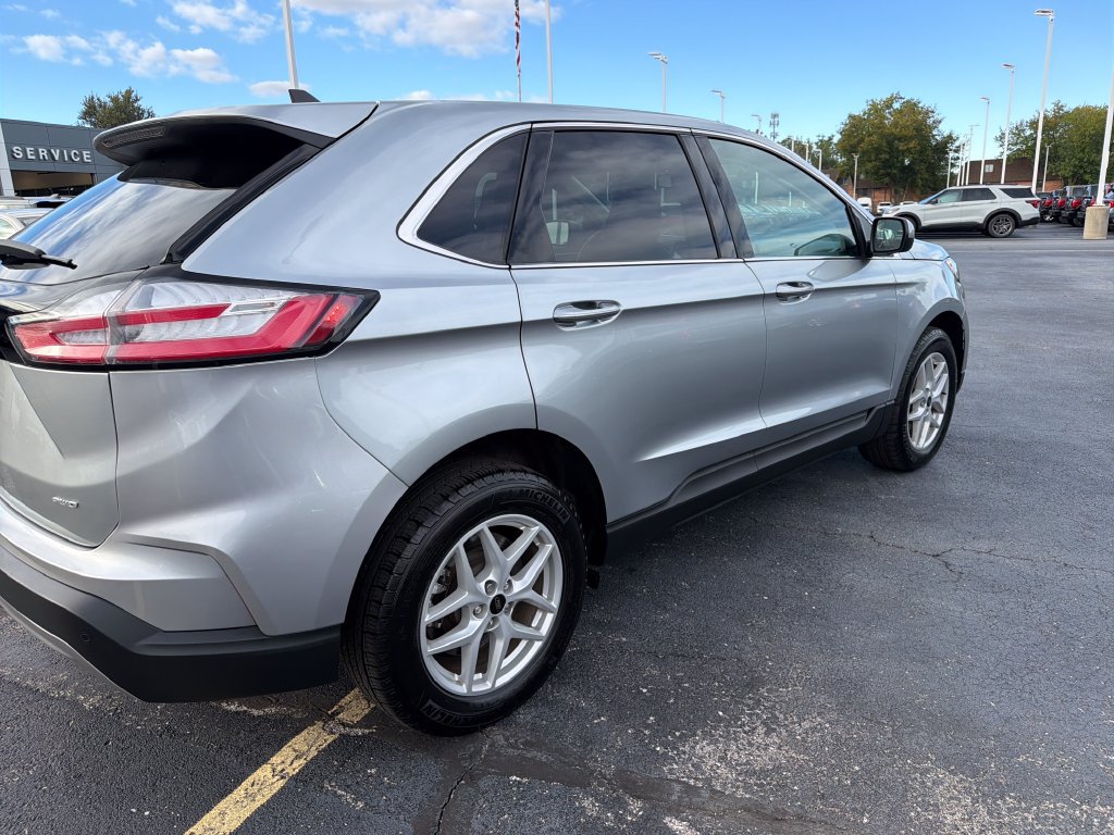 Used 2024 Ford Edge SEL w/ Convenience Package AWD/4WD image 15