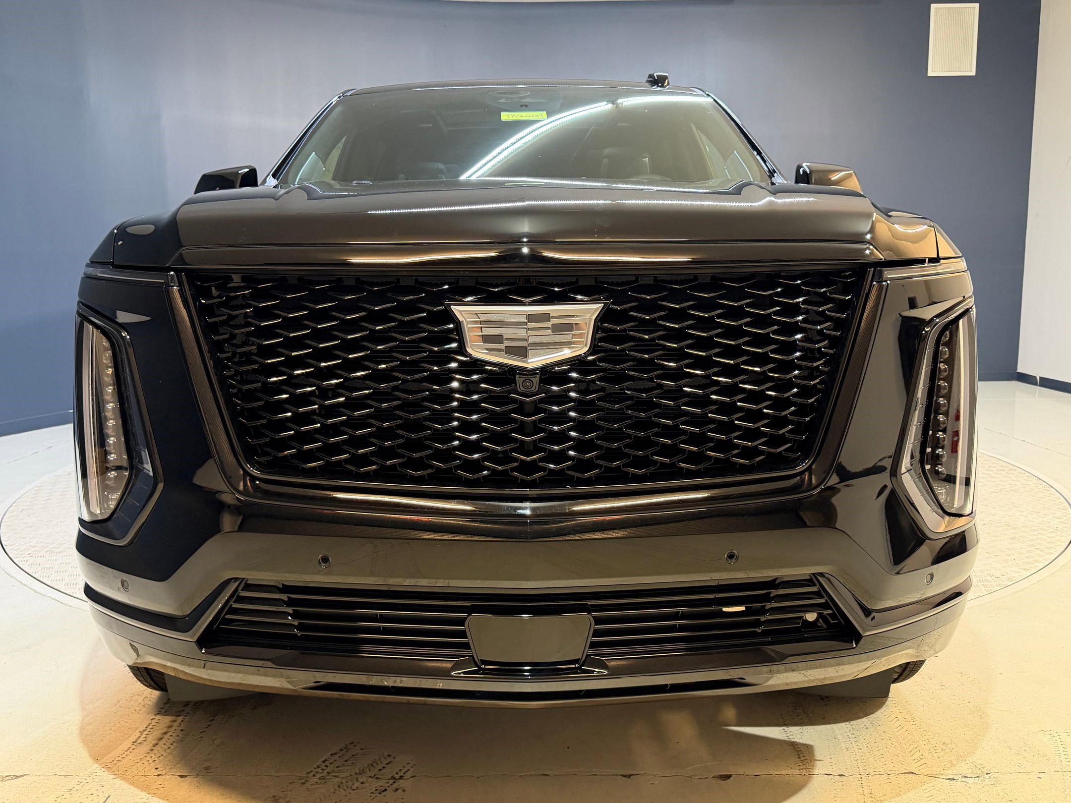 New 2026 Cadillac Escalade ESV Platinum Sport AWD/4WD image 5