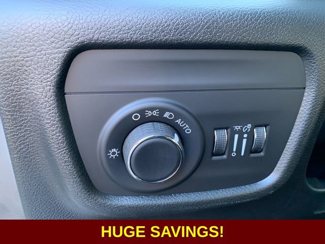 New 2025 Jeep Grand Cherokee L Altitude image 28