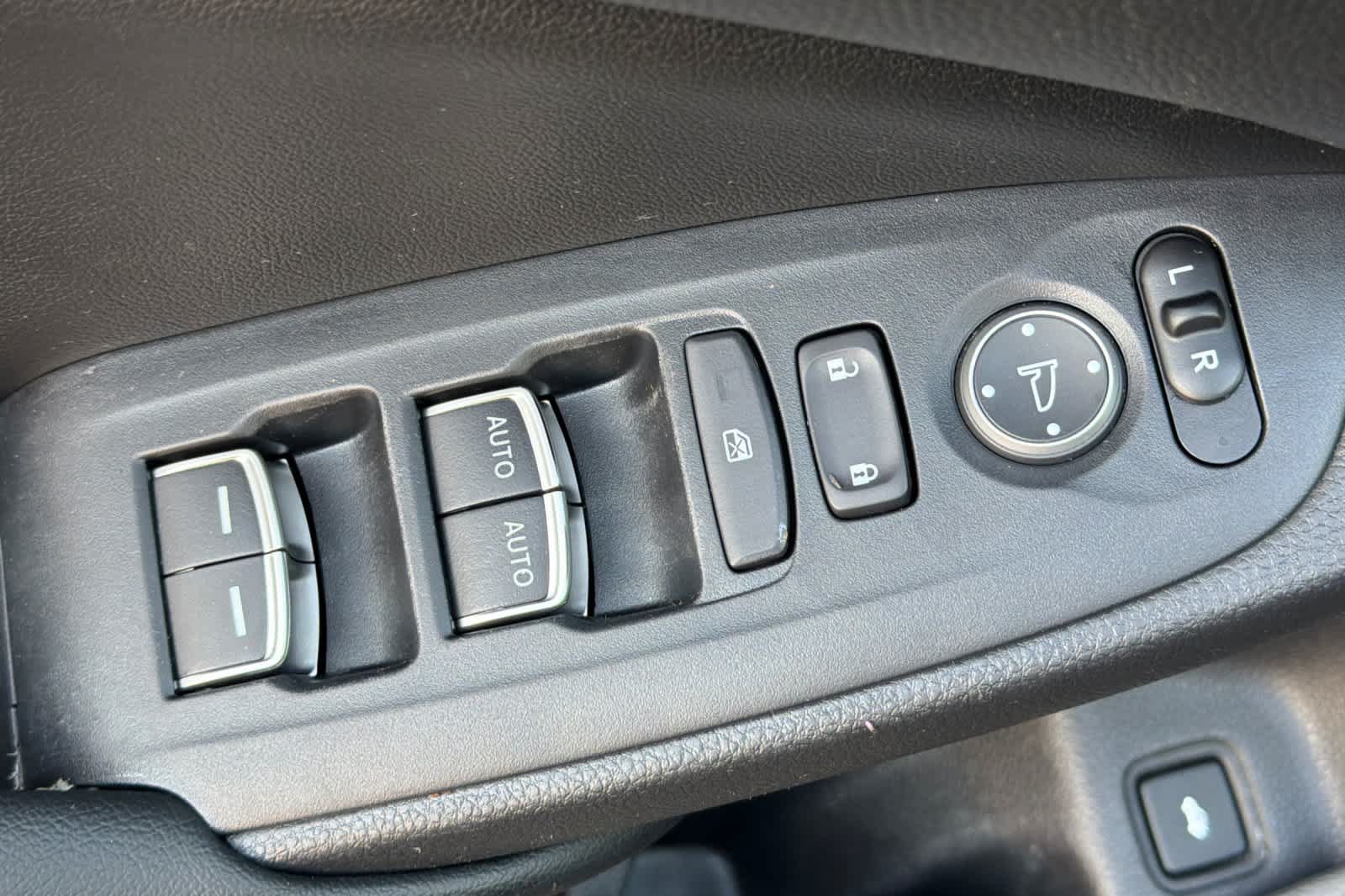 Used 2022 Honda Accord Sport image 14