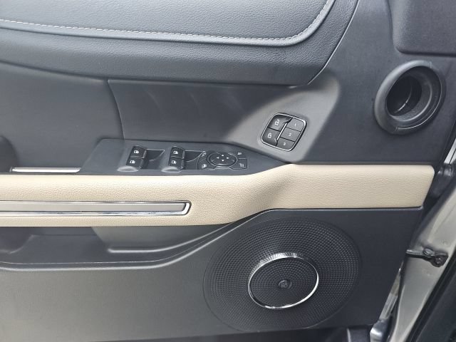 Used 2024 Ford Expedition Limited AWD/4WD image 30