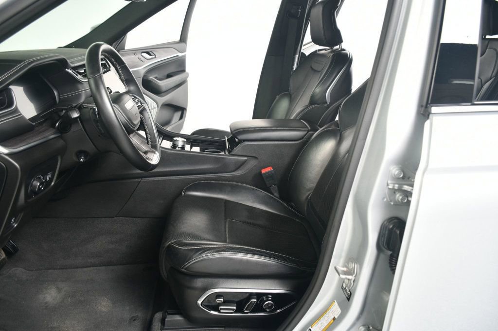 Used 2021 Jeep Grand Cherokee L Overland w/ Luxury Tech Group IV image 29